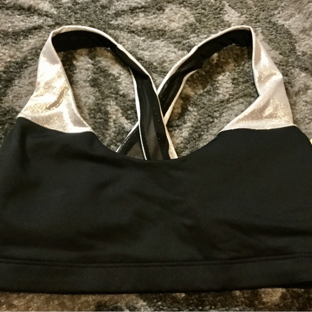 VS Sport racerback sports bra